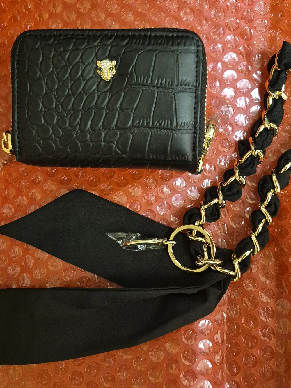 Black Croc-Textured Wallet Keychain Set - Gold Hardware